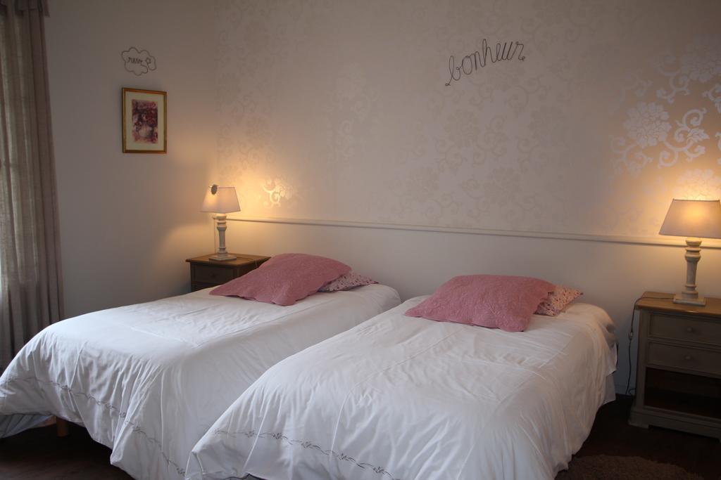 Chambre D'Hotes De L'Abricotier Saint-Macaire Zimmer foto